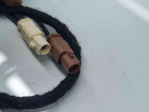 Antena Dacia Sandero 2 [Fabr 2012-prezent] 282179393R