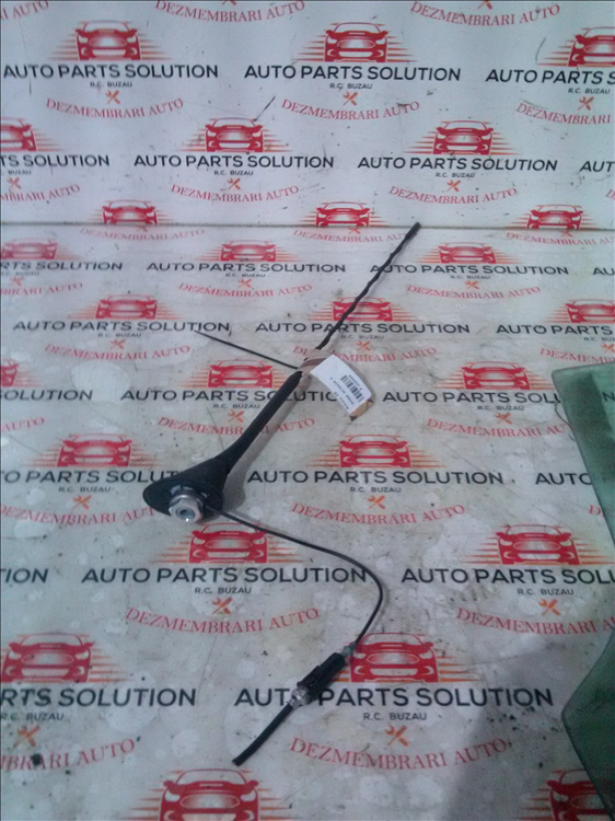Antena FM SKODA OCTAVIA 2