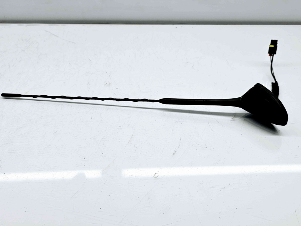 Antena Ford C-Max 2 [Fabr 2010-2015] AM5T-18828-CE