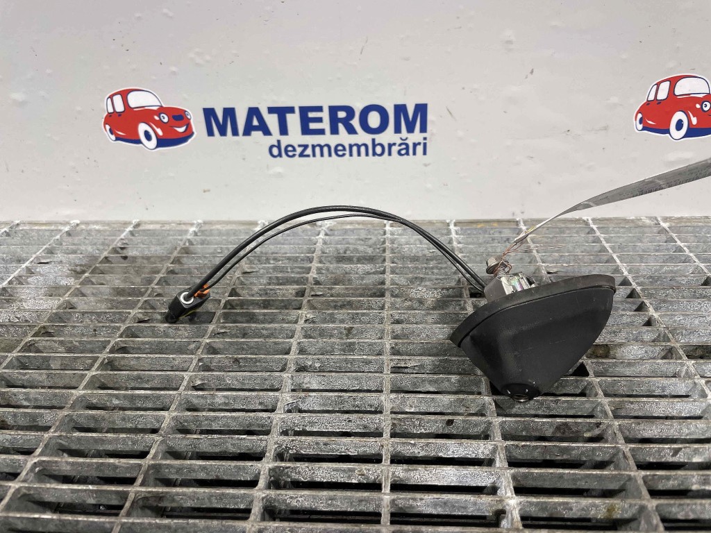 ANTENA FORD FOCUS - - (2011 2014)