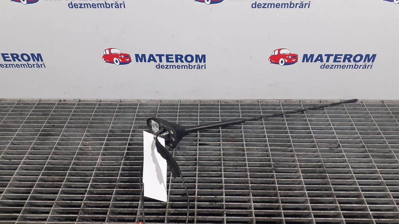 ANTENA FORD FOCUS - - (2011 2014)