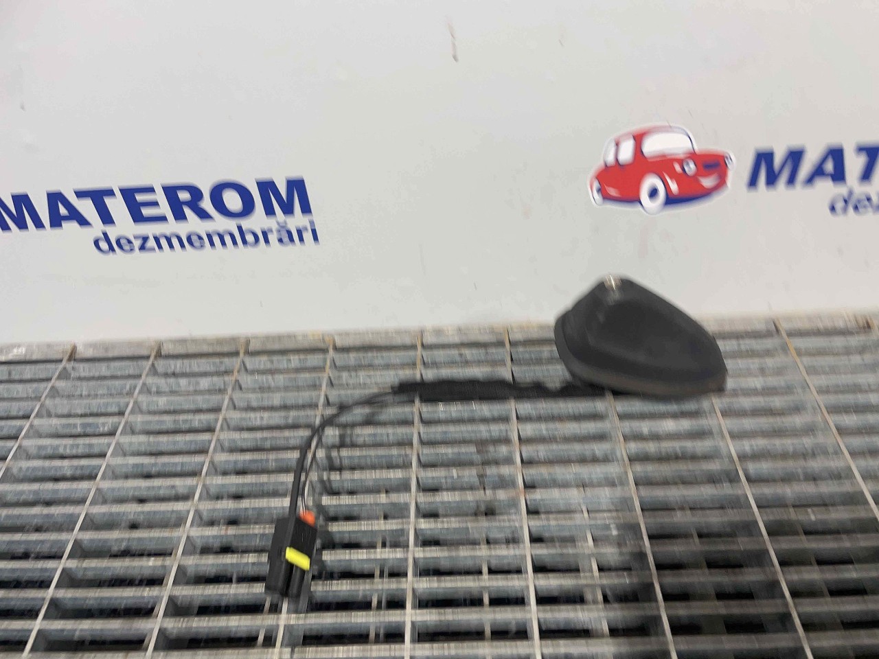 ANTENA FORD FOCUS FOCUS - - (2011 2014)