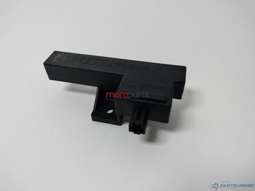 Antena keyless entry AUDI A6/S6 IV Saloon (4G2, C7, 4GC) [ 2010 - 2018 ] VAG OEM 8K0907247