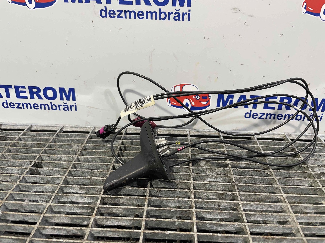 ANTENA MERCEDES C-CLASS C-CLASS - - (2007 2011)