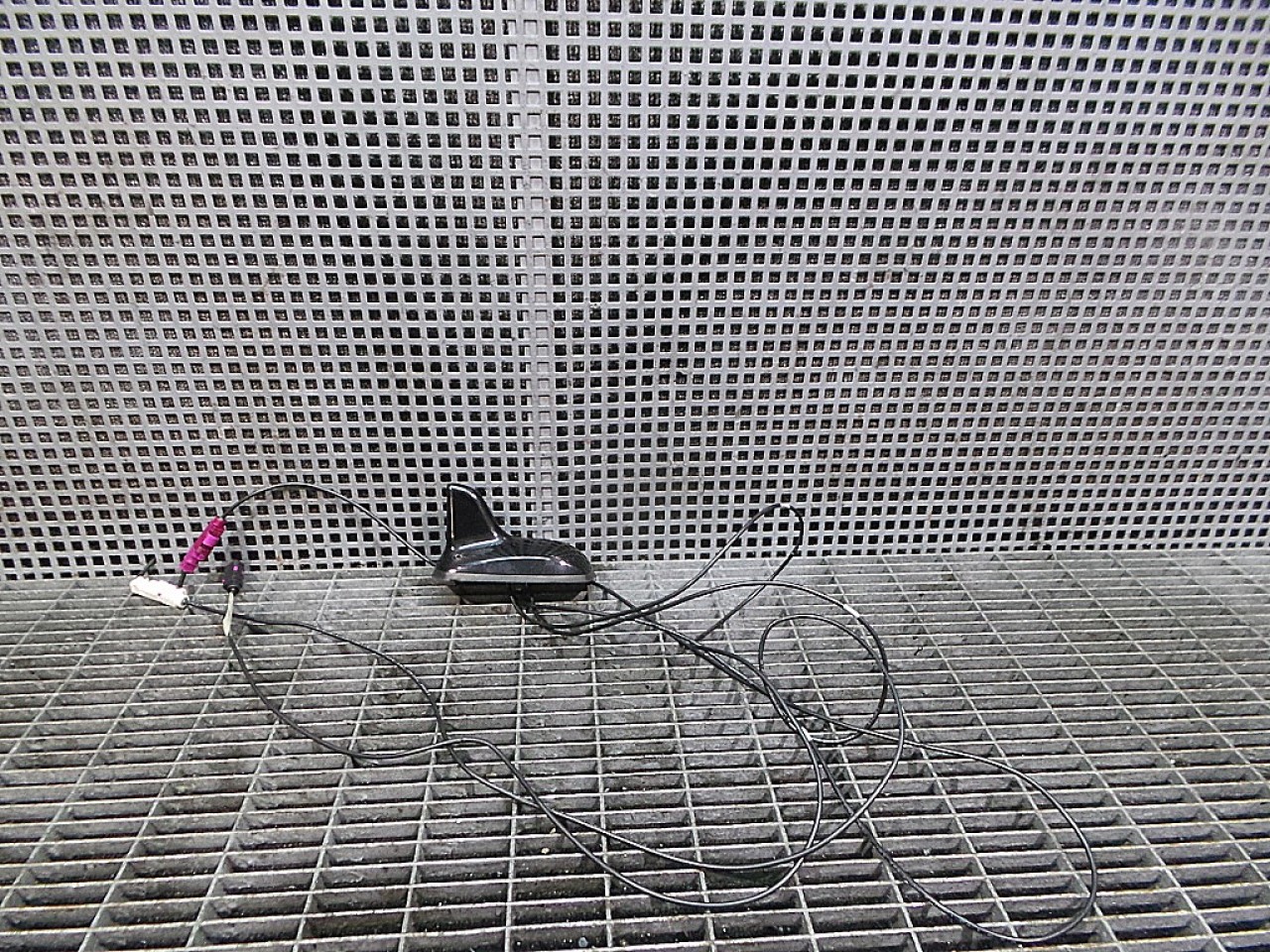 ANTENA MERCEDES C-CLASS C-CLASS - - (2007 2014)