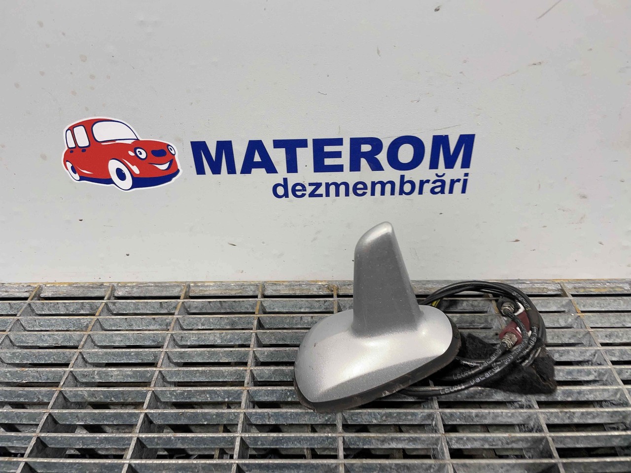 ANTENA MERCEDES S-CLASS - - (2006 2013)