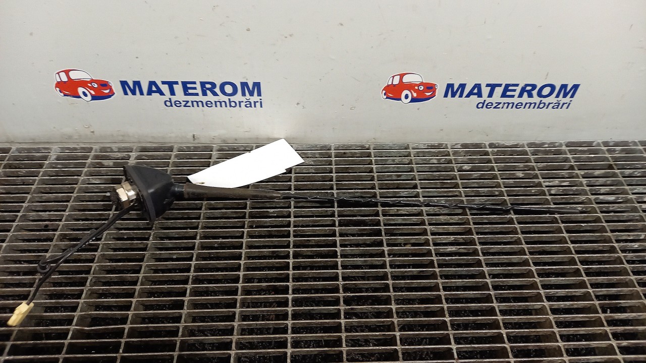 ANTENA MITSUBISHI OUTLANDER - - (2006 2012)