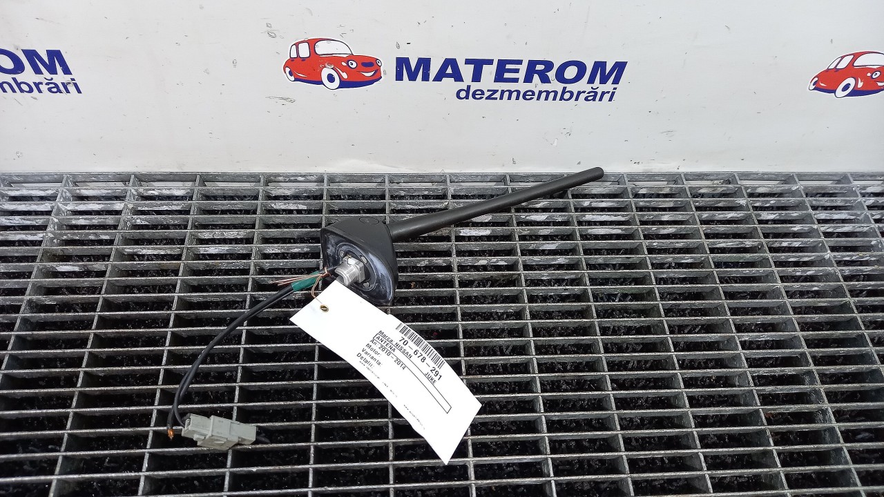 ANTENA NISSAN JUKE - - (2010 2014)