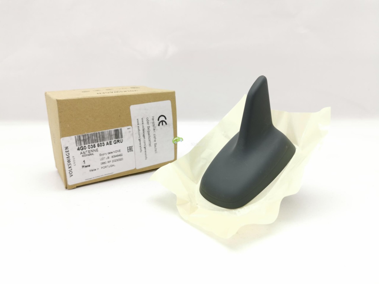 Antena plafon Originala Audi A6 C7 4G / A7 4G / A4 B8 / A5 8T - Cod: 4G0035503AE