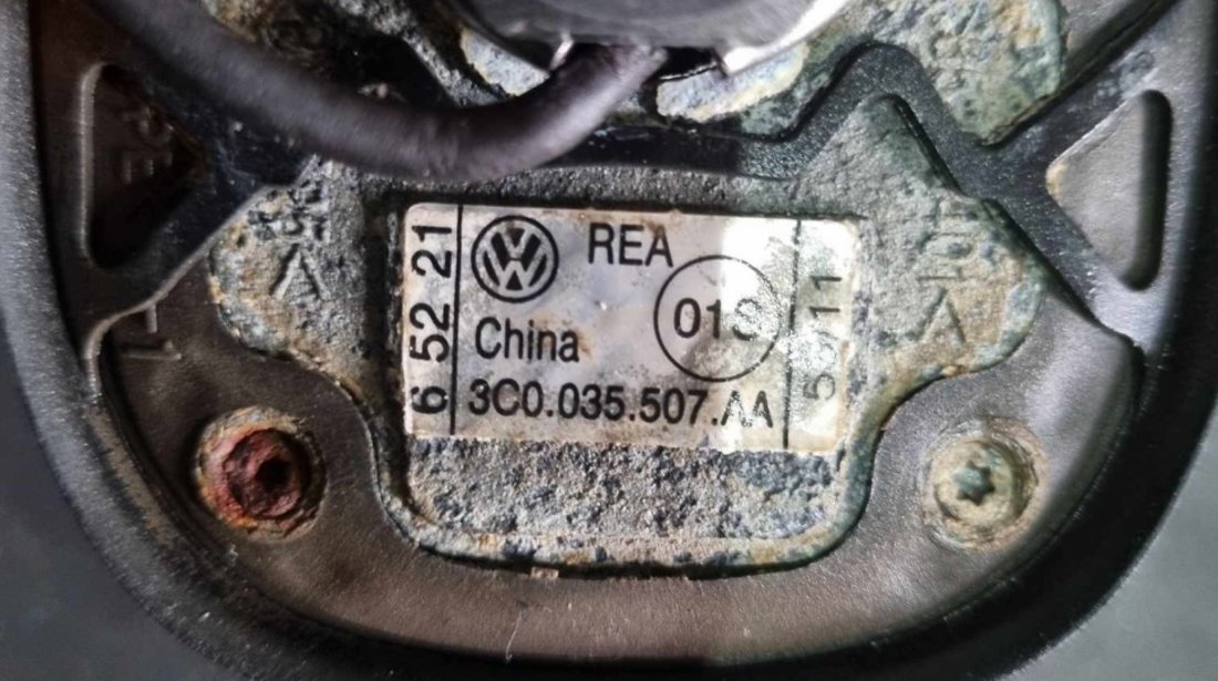 Antena radio 3C0035507AA VW Passat B6 Sedan