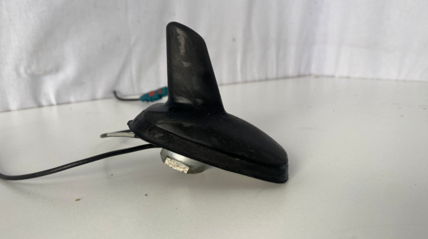 Antena radio cu navigatie VW Passat B6 1k0035507f Volkswagen VW Passat B6 [2005 - 2010] wagon 5-usi 2.0 TDI MT (140 hp)