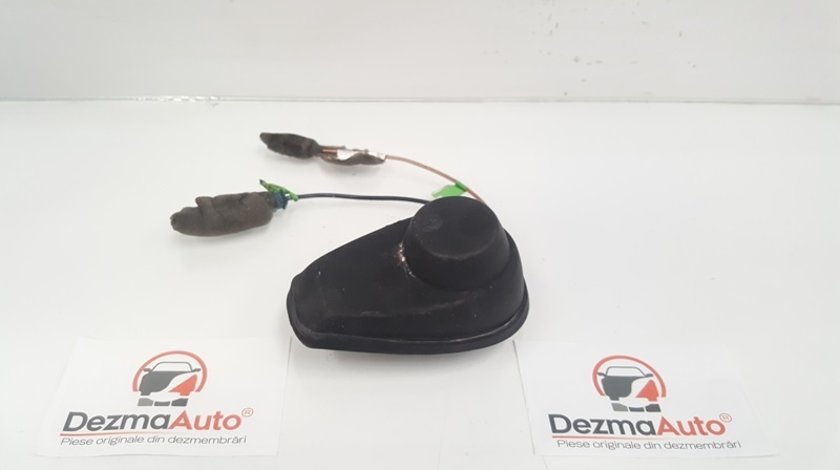 Antena radio cu navigatie, Vw Transporter 5 (7HB, 7HJ) (325649)