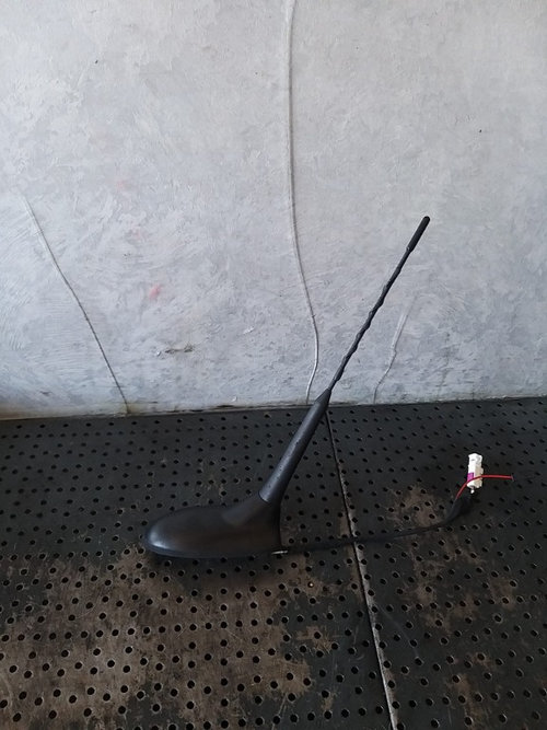 Antena radio gps dodge journey p05064771ab