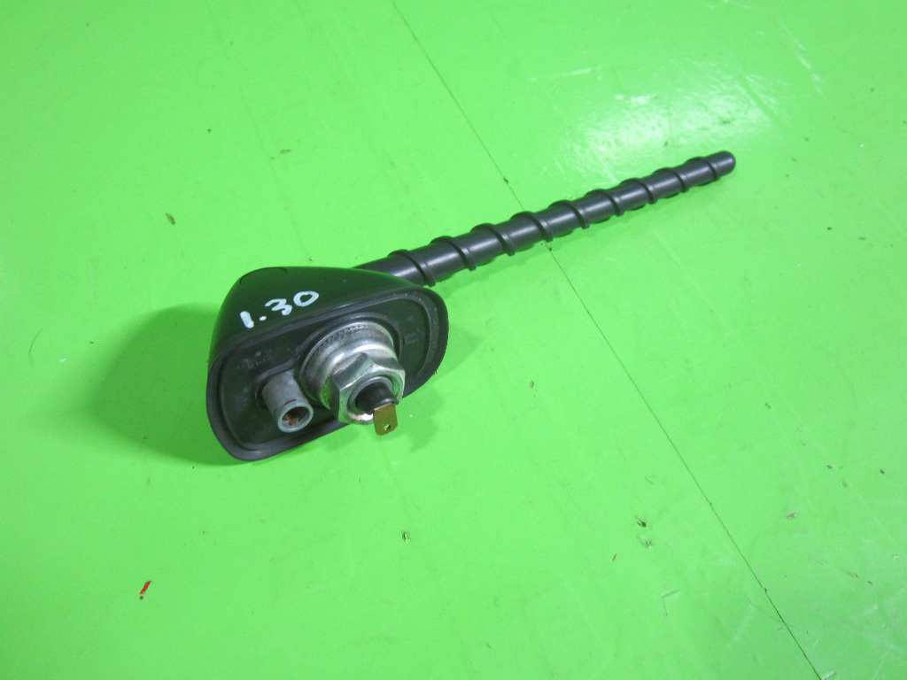ANTENA RADIO HYUNDAI I30 FD FAB. 2007 - 2012 ⭐⭐⭐⭐⭐