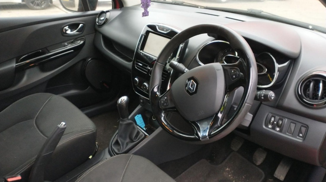 Antena radio Renault Clio 4 2014 HATCHBACK 1.5 dCI E5