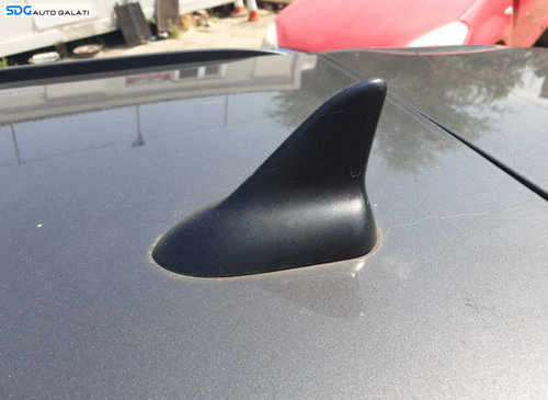 Antena Radio Tip Rechin Shark pentru modelele cu Navigatie Opel Astra J 2009 - 2015