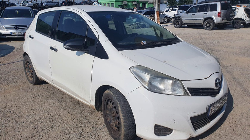 Antena radio Toyota Yaris 2012 hatchback 1.4