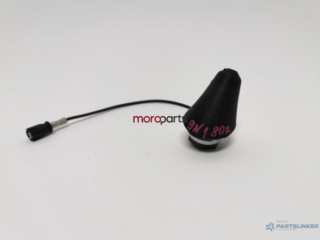 Antena radio VOLKSWAGEN POLO 9N_ 2001 - 2012 1.2 1.2 AWY, BMD VAG 1J0035501C