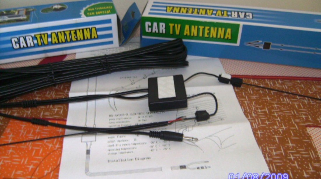 ANTENA TV CU AMPLIFICATOR PENTRU AUTO 80 LEI