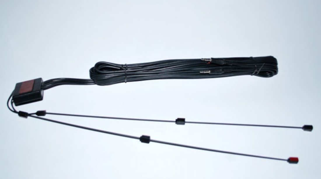 ANTENA TV CU AMPLIFICATOR PENTRU AUTO 80 LEI