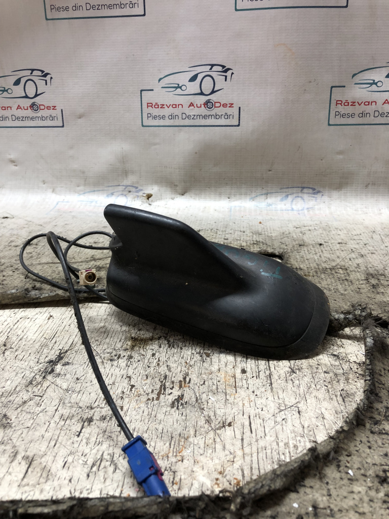Antena Volkswagen Tiguan 2012