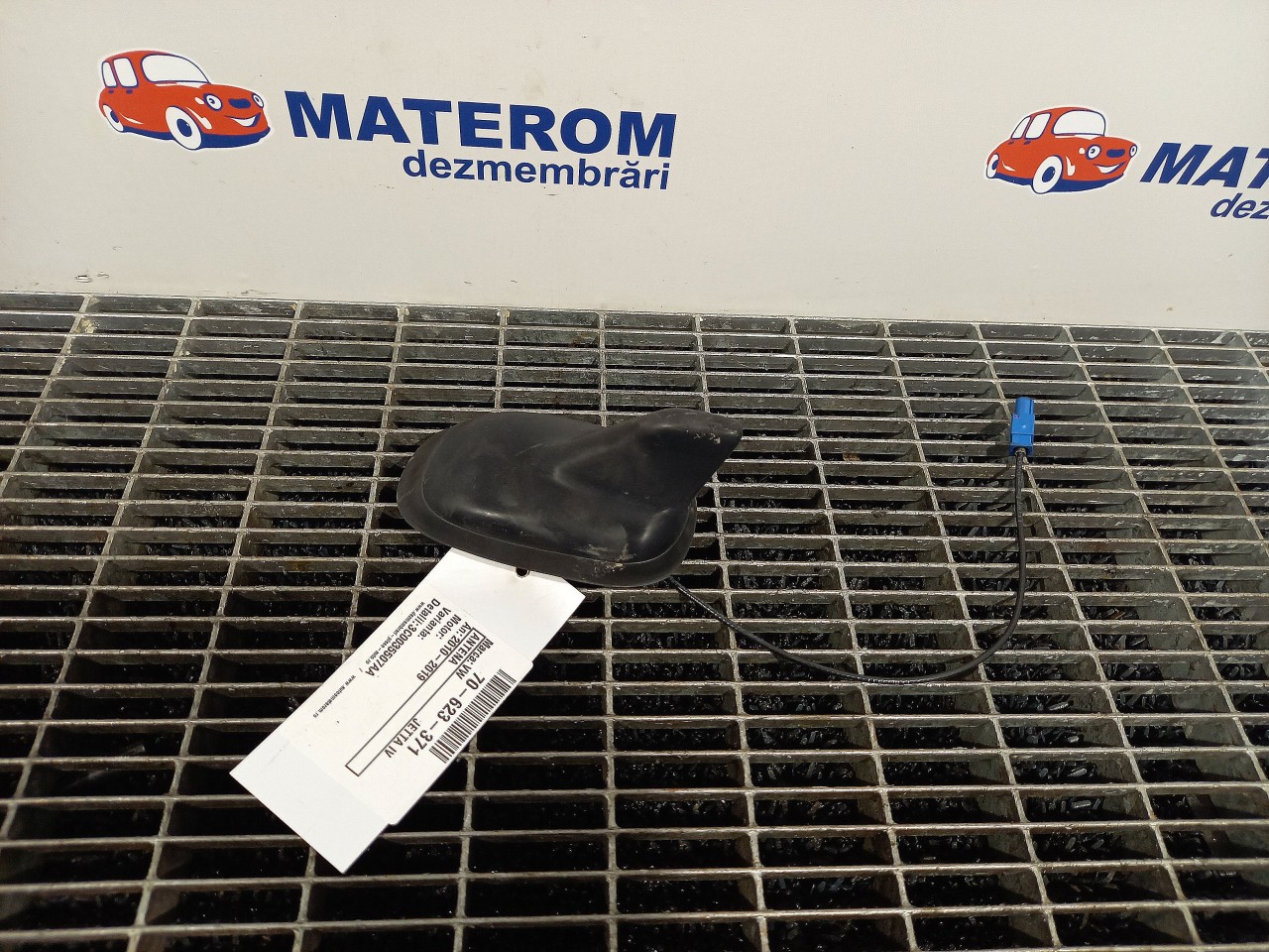 ANTENA VW JETTA IV - - (2010 2019)