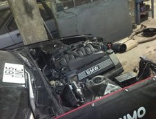 Antony Ply si Nissan Skyline R32 V8