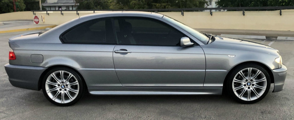 Anunt pentru pasionati si cunoscatori. Se vinde un BMW 330Ci cu pachet ZHP si 83.000 de KM la bord Anunt pentru pasionati si cunoscatori. Se vinde un BMW 330Ci cu pachet ZHP si 83.000 de KM la bord