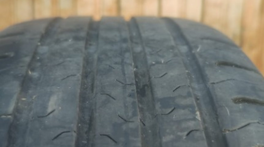 Anvelopa 205 / 60 R16 vara dot 2018 Continental