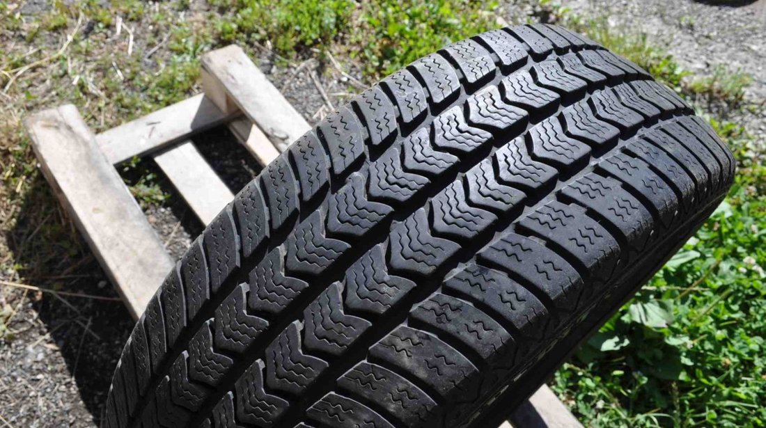 Anvelopa Iarna 195/60 R16C SEMPERIT VAN GRIP 2 99/97T