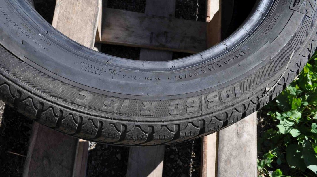 Anvelopa Iarna 195/60 R16C SEMPERIT VAN GRIP 2 99/97T