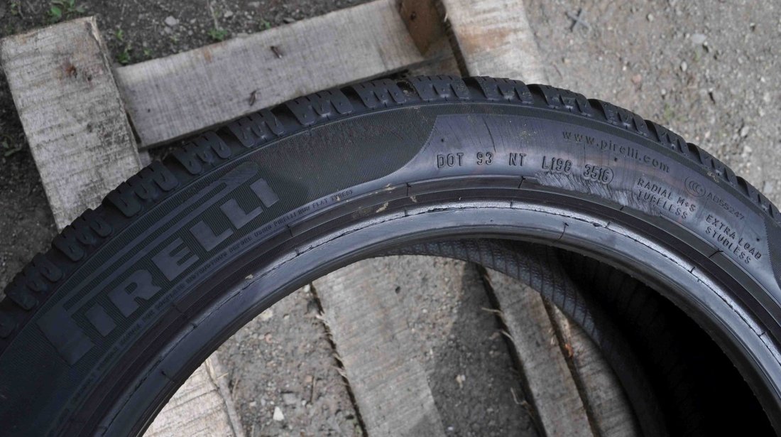 Anvelopa Iarna 205/50 R17 PIRELLI SOTTOZERO Winter 210 Serie II 93H - Runflat