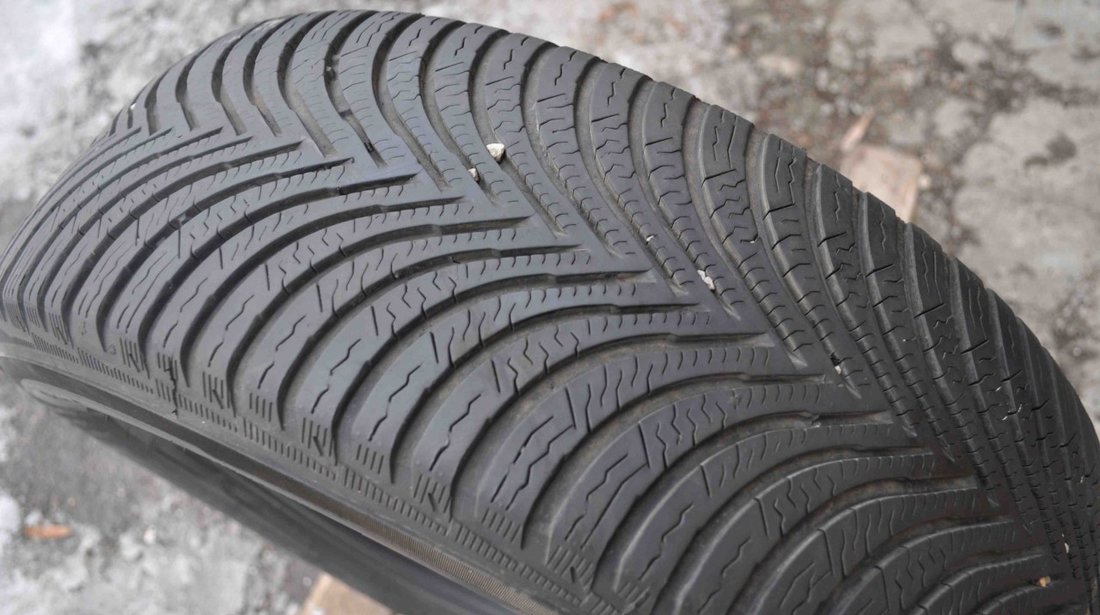 Anvelopa Iarna 205/60 R16 MICHELIN ALPIN 5 92T