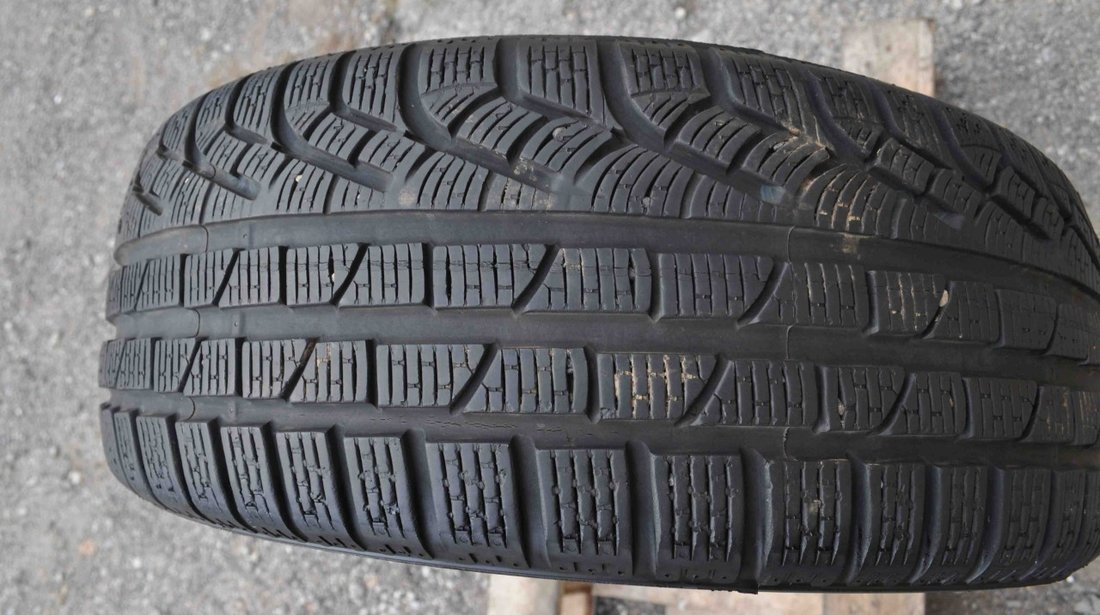 Anvelopa Iarna 215/45 R18 PIRELLI SottoZero Winter 210 Series II 93V - XL