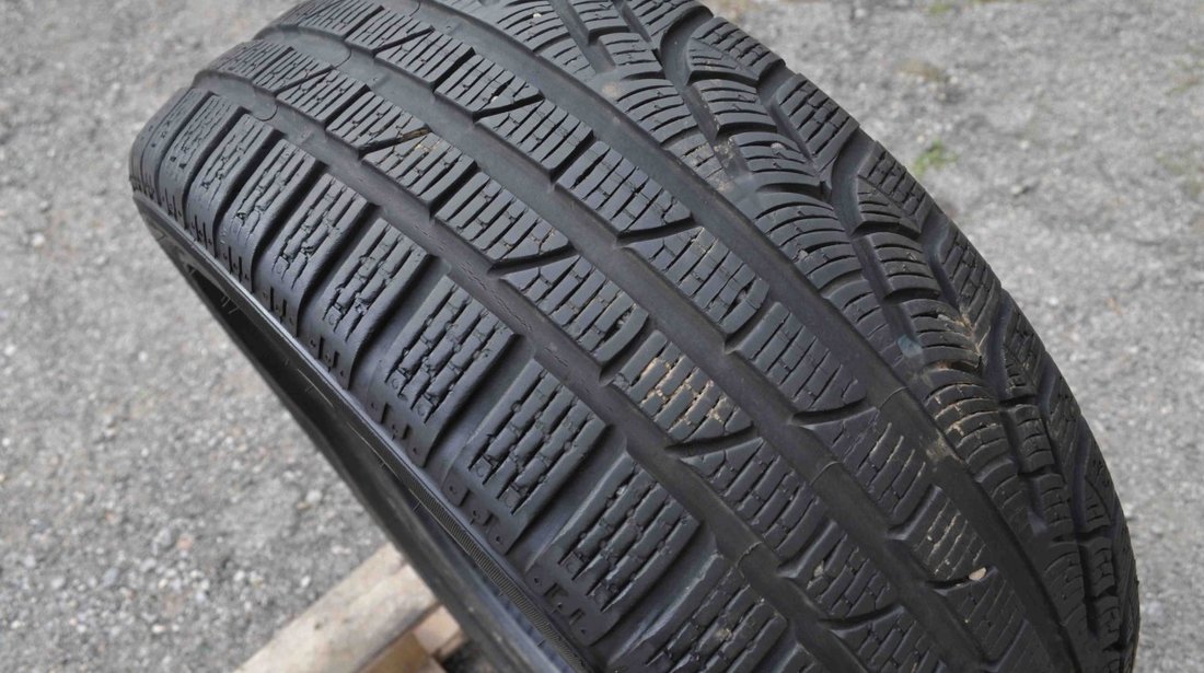 Anvelopa Iarna 215/45 R18 PIRELLI SottoZero Winter 210 Series II 93V - XL