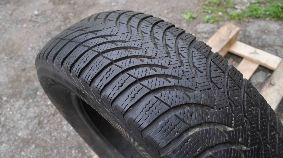 Anvelopa Iarna 215/65 R16 MICHELIN ALPIN A4 98H