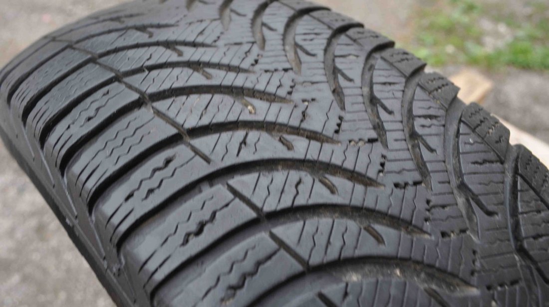 Anvelopa Iarna 215/65 R16 MICHELIN ALPIN A4 98H