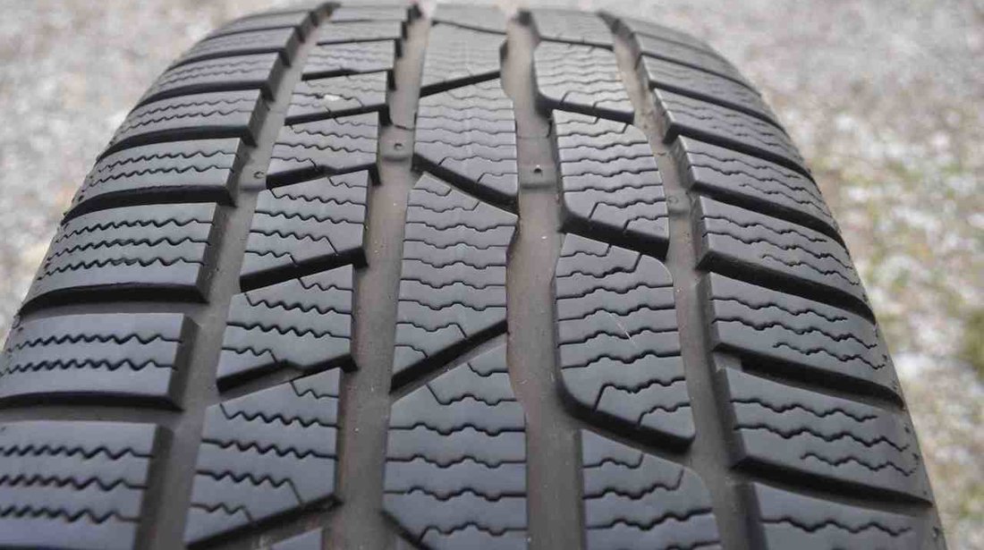 Anvelopa Iarna 235/45 R18 CONTINENTAL ContiWinterContact TS830P 98V - XL