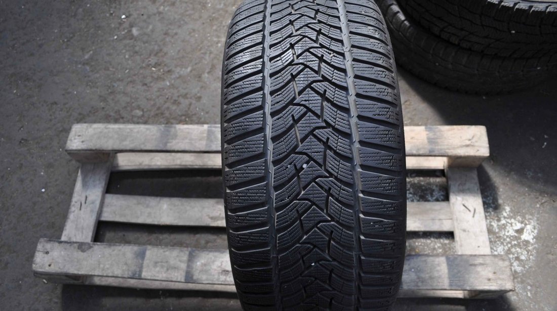 Anvelopa Iarna 245/40 R18 DUNLOP Winter Sport 5 97V