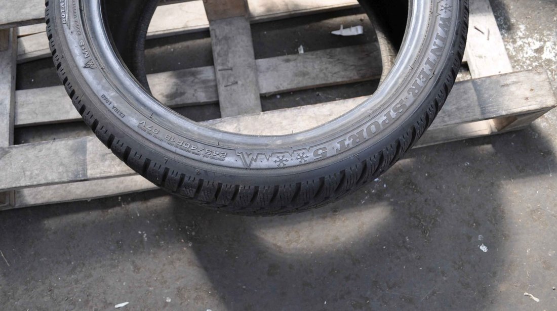 Anvelopa Iarna 245/40 R18 DUNLOP Winter Sport 5 97V