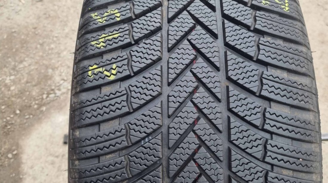 Anvelopa Iarna 245/40 R19 BRIDGESTONE Blizzak LM005 98V