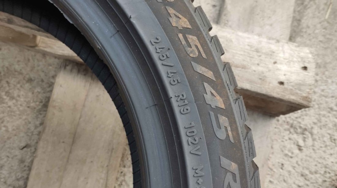 Anvelopa Iarna 245/45 R19 PIRELLI Winter SottoZero 3 102V DOT 2018