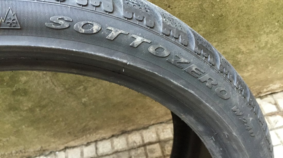 Anvelopa iarna Pirelli Soto Zero 255/35 ZR 20 ap. Noua