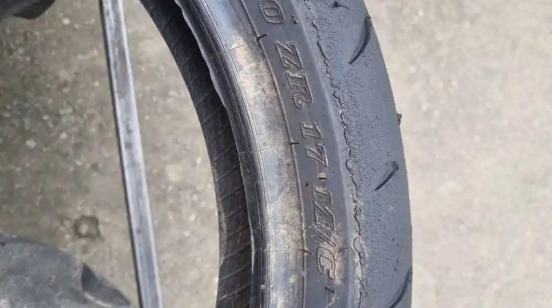 Anvelopa Vara 120/70 ZR17 DUNLOP Sportmax GP racer D212 58W - N036