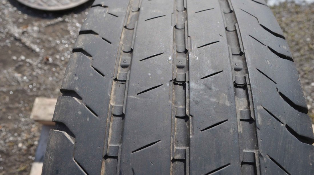 Anvelopa Vara 215/75 R16C CONTINENTAL ContiVanContact 100 116/114R