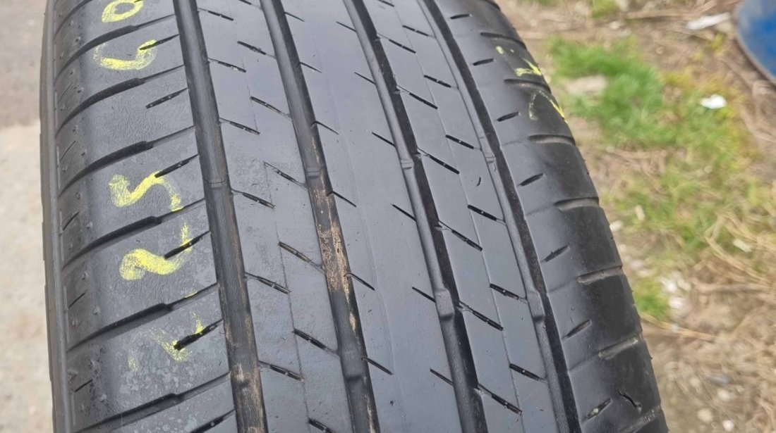 Anvelopa Vara 225/60 R18 BRIDGESTONE Dueler HL 33 100H