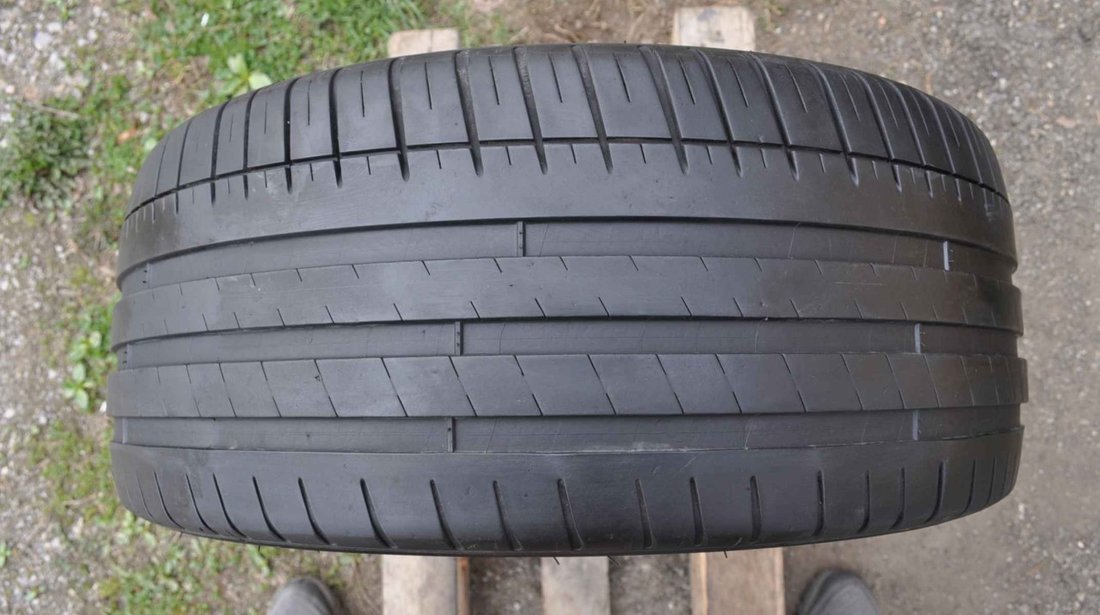 Anvelopa Vara 245/40 R18 MICHELIN PILOT SPORT 3 97Y