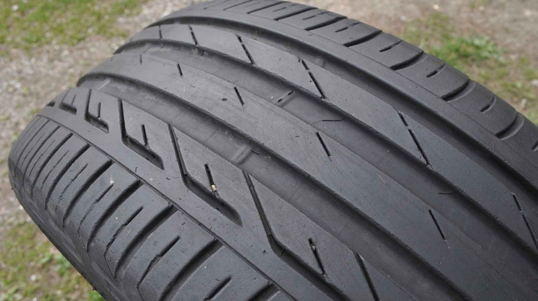 Anvelopa Vara 245/45 R17 BRIDGESTONE TURANZA T001 95W