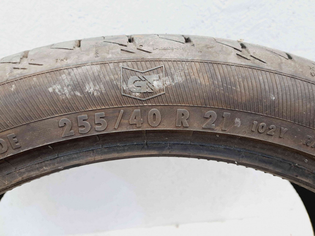 Anvelopa Vara GENERAL 255 40 R21
