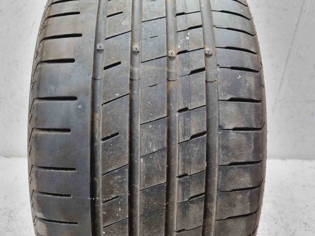 Anvelopa Vara Runway Enduro Sport 255 40 R19